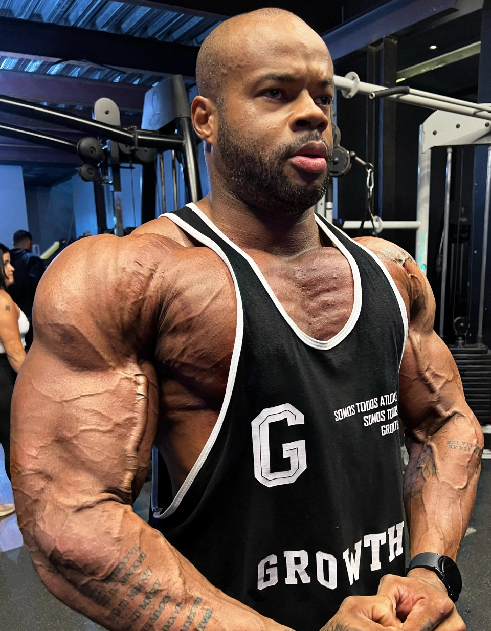 Eduardo Edoc - Atleta Growth Supplements