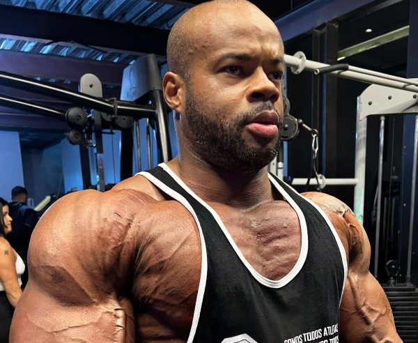 Eduardo Edoc - Atleta Growth Supplements