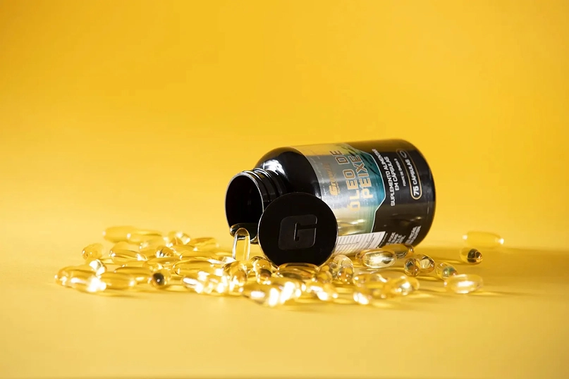 Óleo de peixe Growth suplementados com capsulas esparramadas