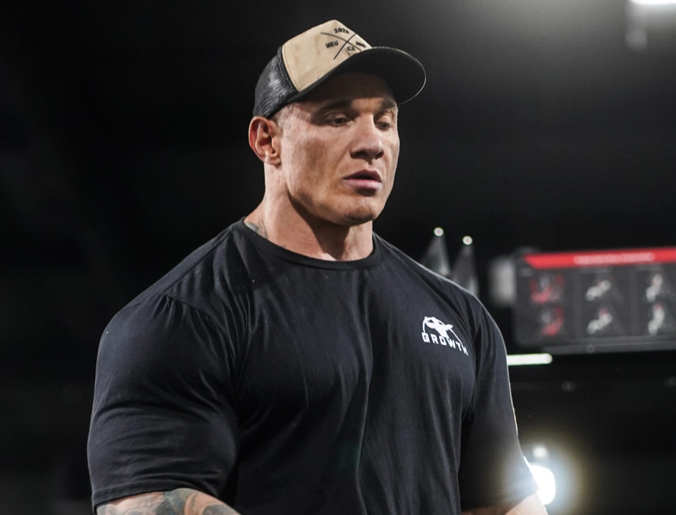 Fábio Giga Atleta TEAMGROWTH  Nutricionista dentro da academia