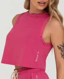 Regata Growth Cropped Soltinha Rosa