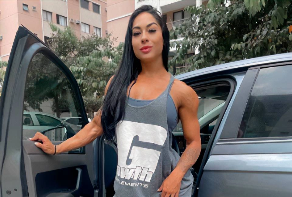 Aline Machado - Atleta Growth Supplements