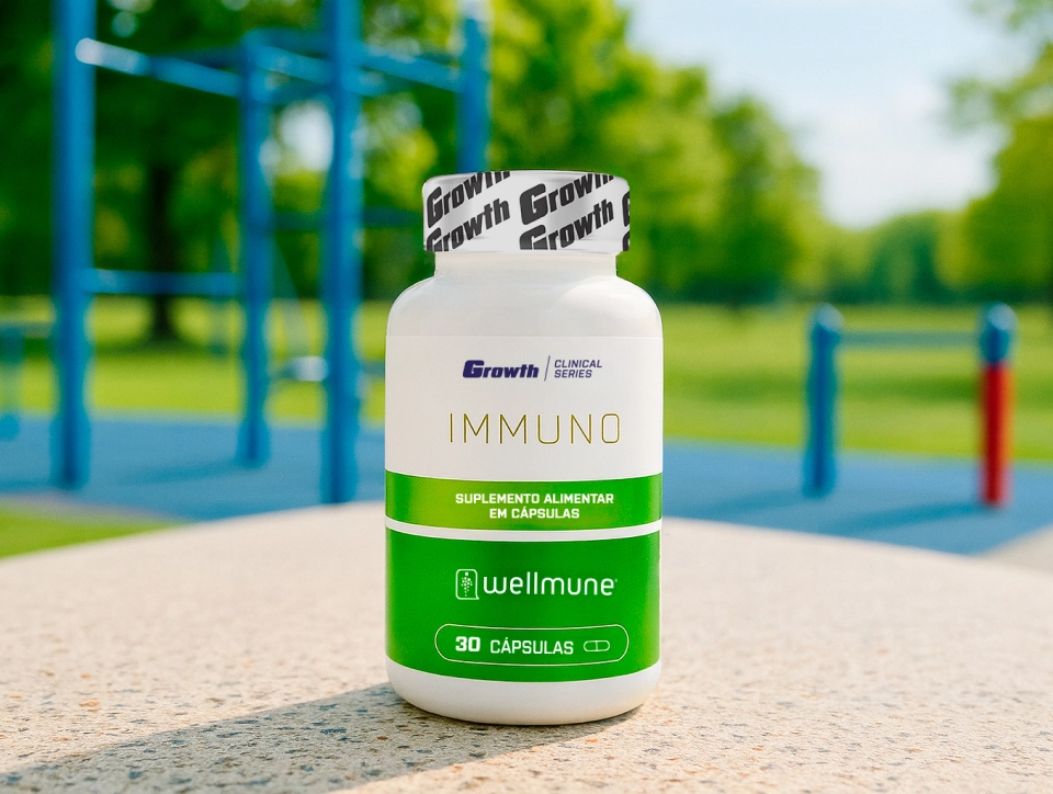 Immuno Wellmune Growth Supplements em uma mesa com uma praça atrás