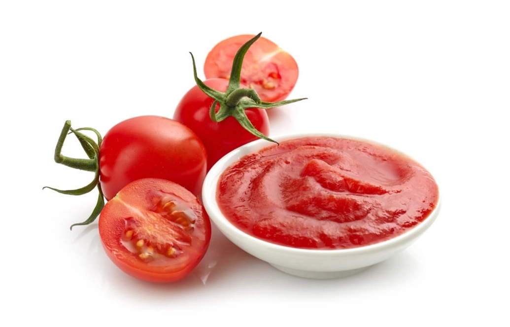 GROWTH SUPPLEMENTS - Imagem ilustrativa de tomates