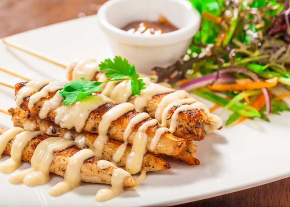 GROWTH SUPPLEMENTS - Imagem ilustrativa frango grelhado com maionese