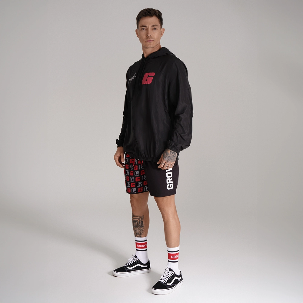 Jaqueta Preta Corta Vento The Iron Never Lies