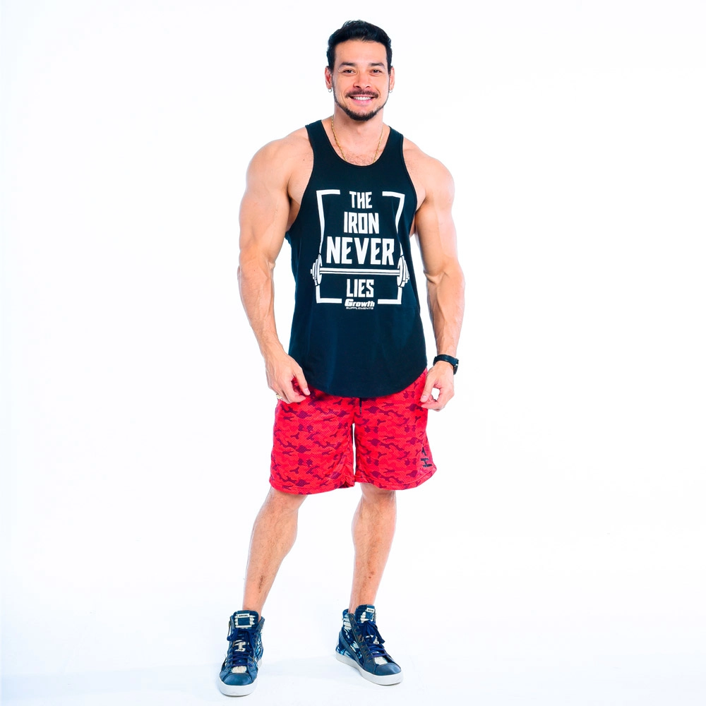 REGATA PRETA THE IRON NEVER LIES - visão de perfil - Atleta Felipe Franco TeamGrowth