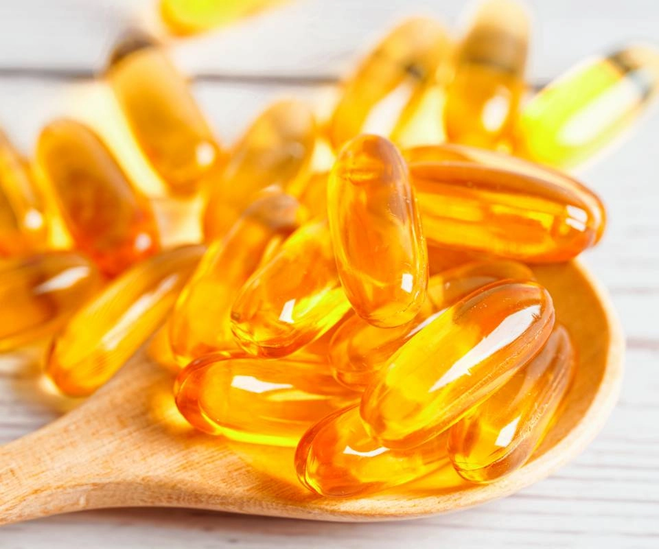 GROWTH SUPPLEMENTS - Imagem ilustrativa comprimidos em gel amarelos