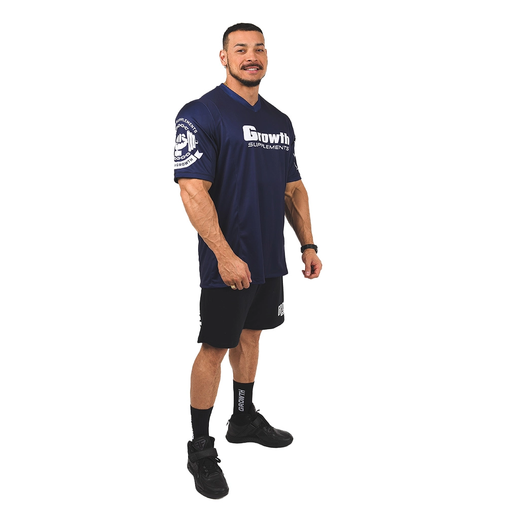 CAMISETA FUTEBOL AMERICANO ROXA SINCE 2009 GROWTH - EDIÇÃO ESPECIAL - visão lateral - Atleta Felipe Franco TeamGrowth