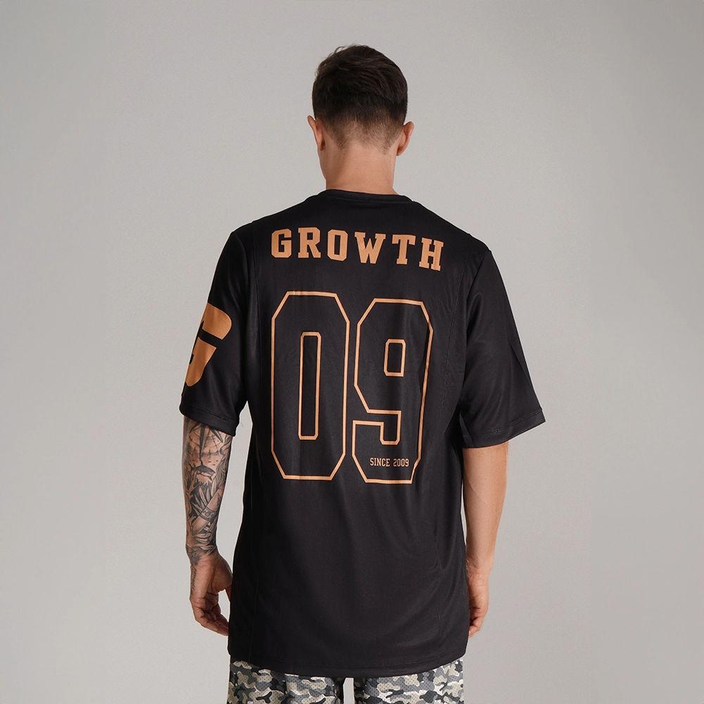 Camiseta Futebol Americano Preta/Dourado Since 2009 Growth
