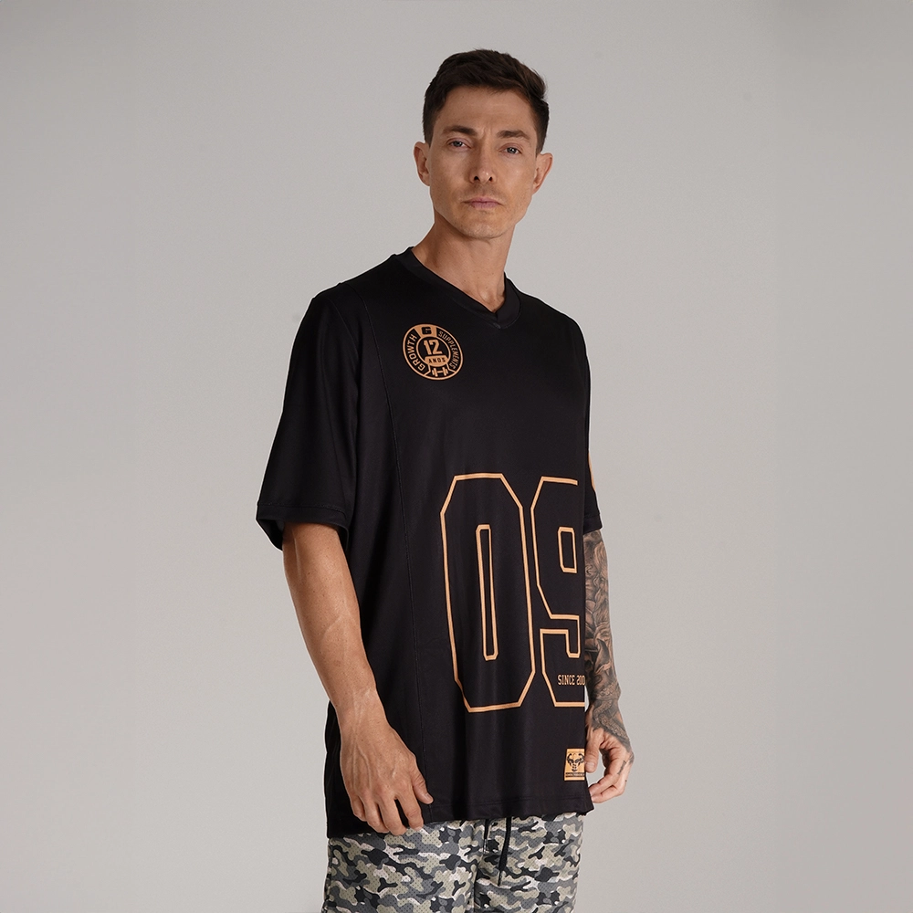 Camiseta Futebol Americano Preta/Dourado Since 2009 Growth