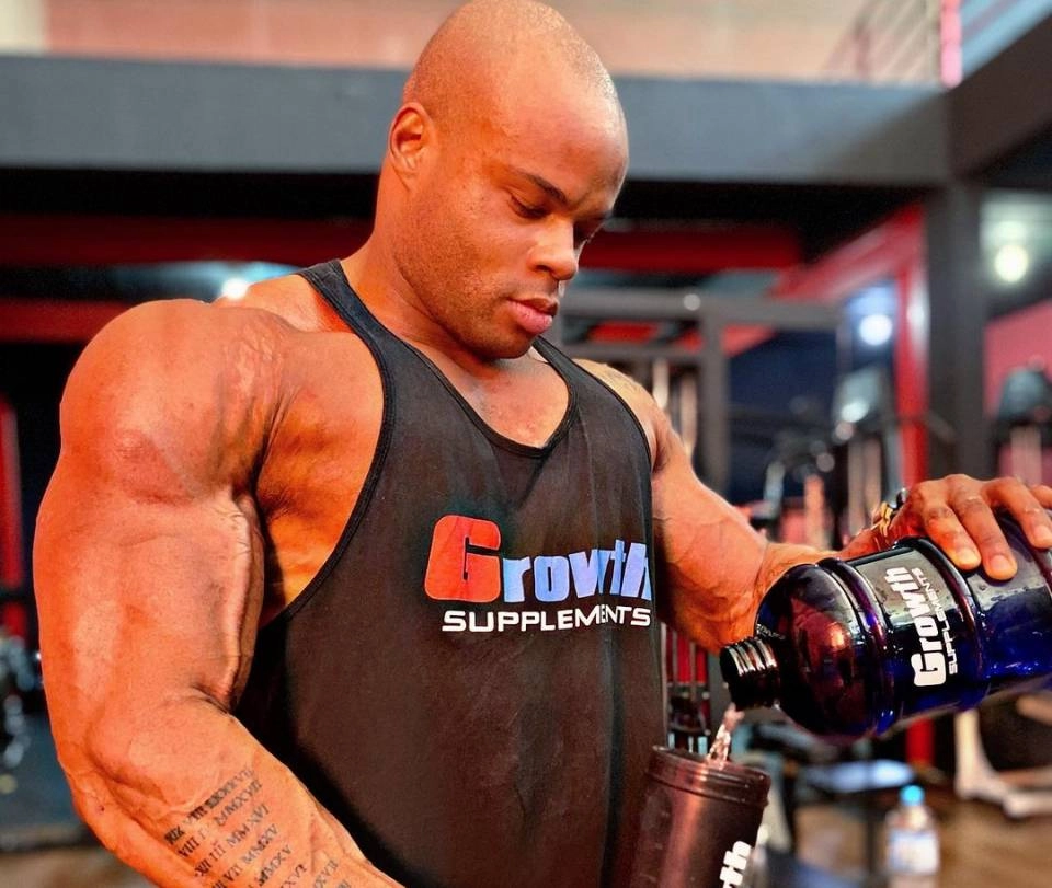 ZMA Atleta Growth Eduardo Edoc