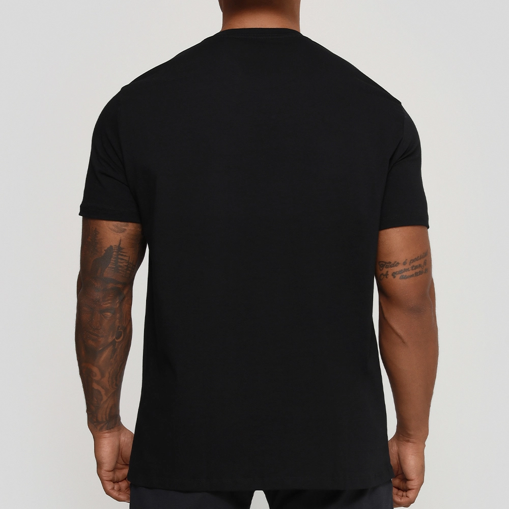 Camiseta Tecno Growth Manuscrito Preto