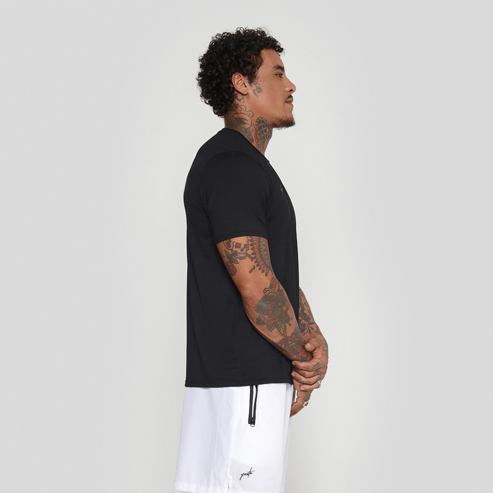 Camiseta Tecno Growth Us Manuscrito Preto