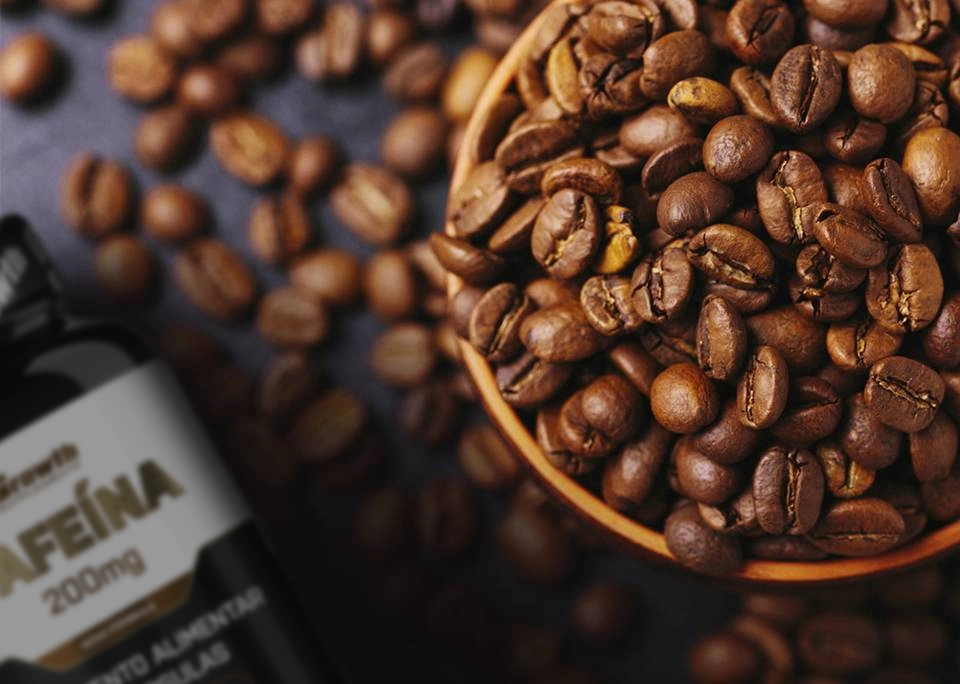 GROWTH SUPPLEMENTS - Embalagem Growth Multivitamínico Ultra em Balcão de Cozinha