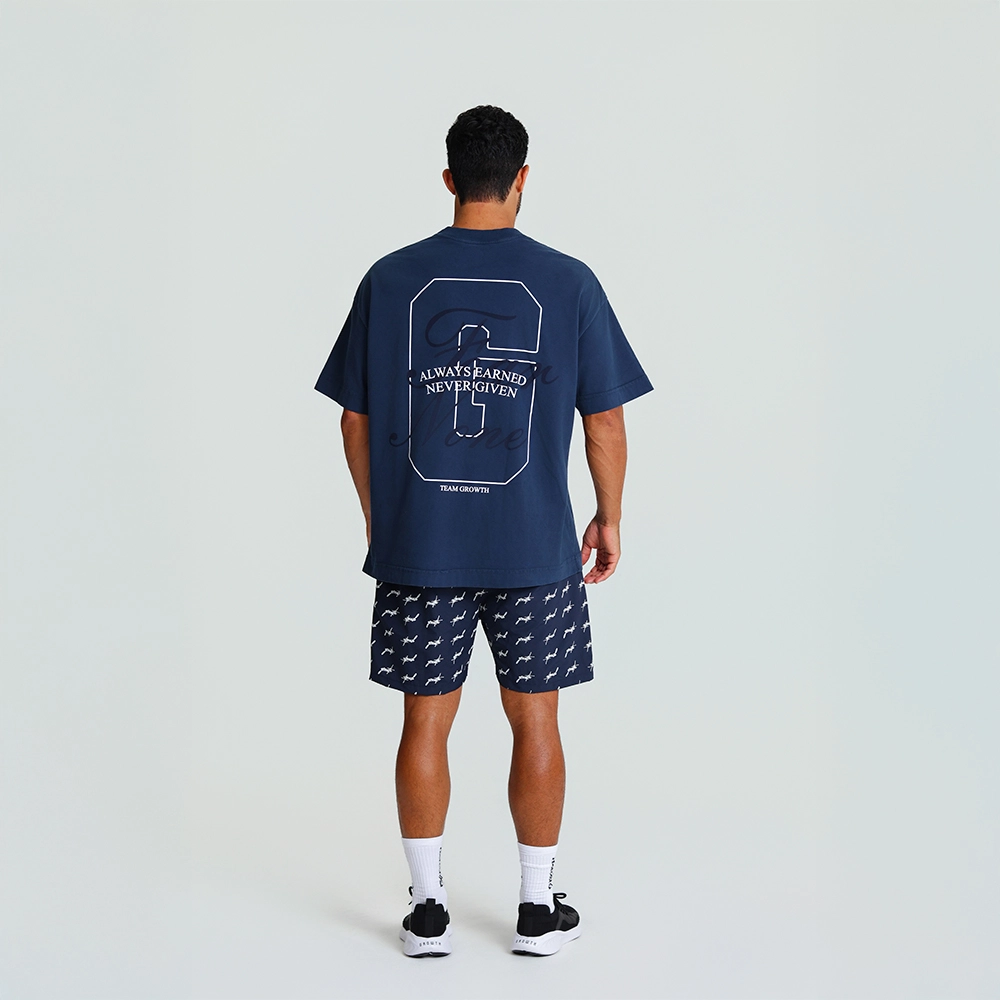 Camiseta Growth Oversized Always Earned azul marinho