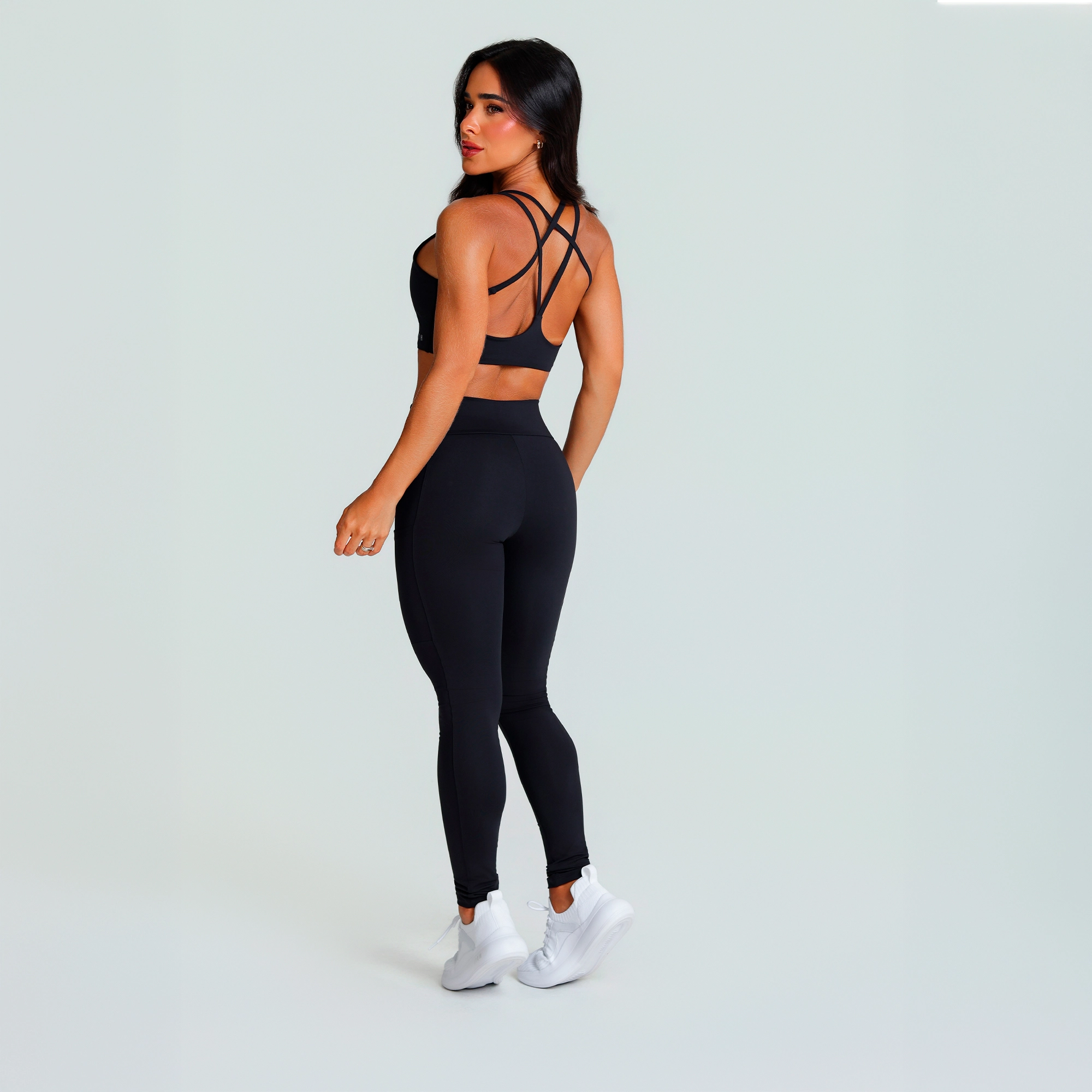 Top Growth Tiras Cruzadas Costas Preto