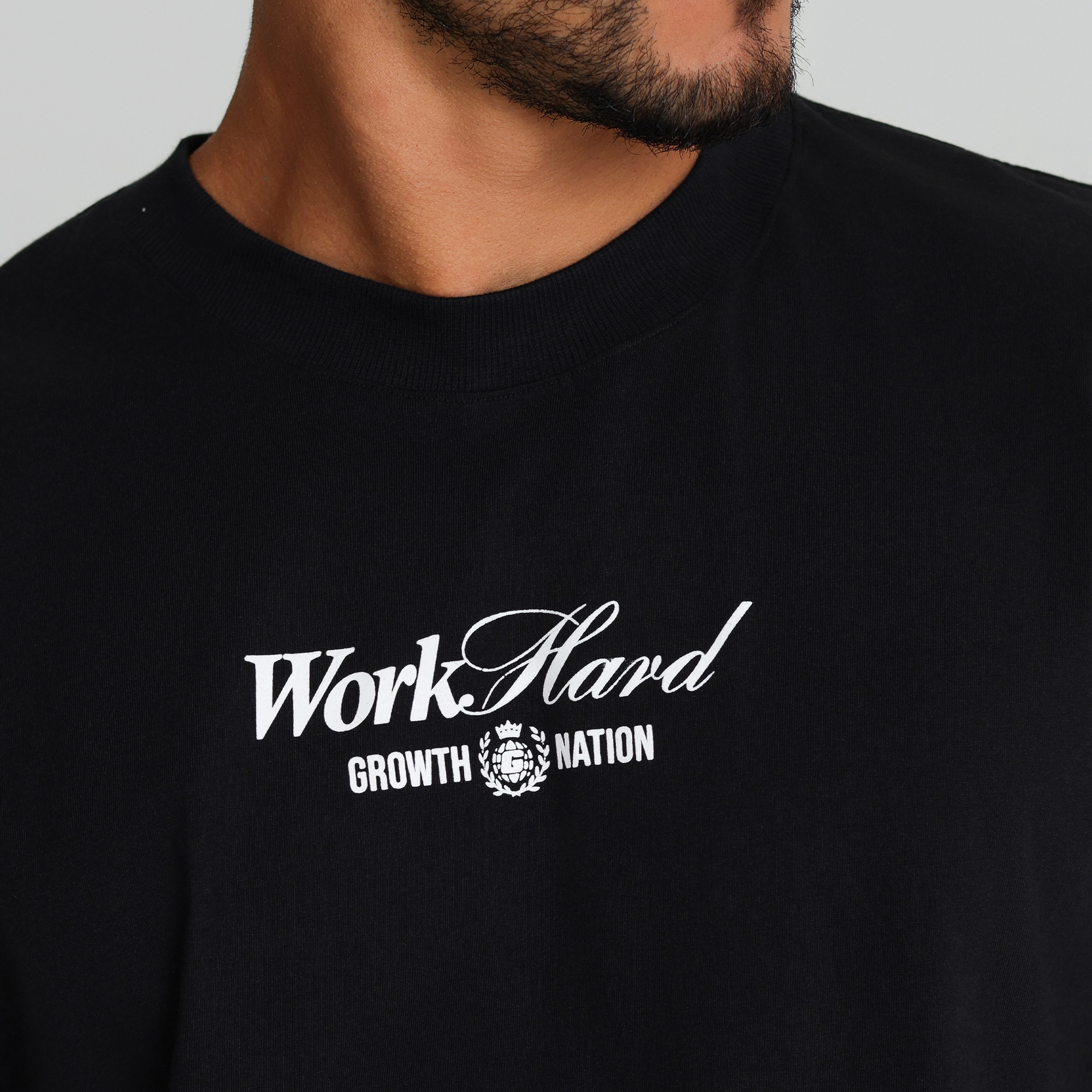 Camiseta Oversized Growth Work Hard Preto 