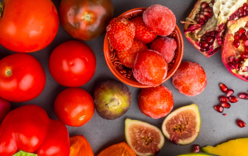 GROWTH SUPPLEMENTS - Imagem ilustrativa frutas sobre a mesa