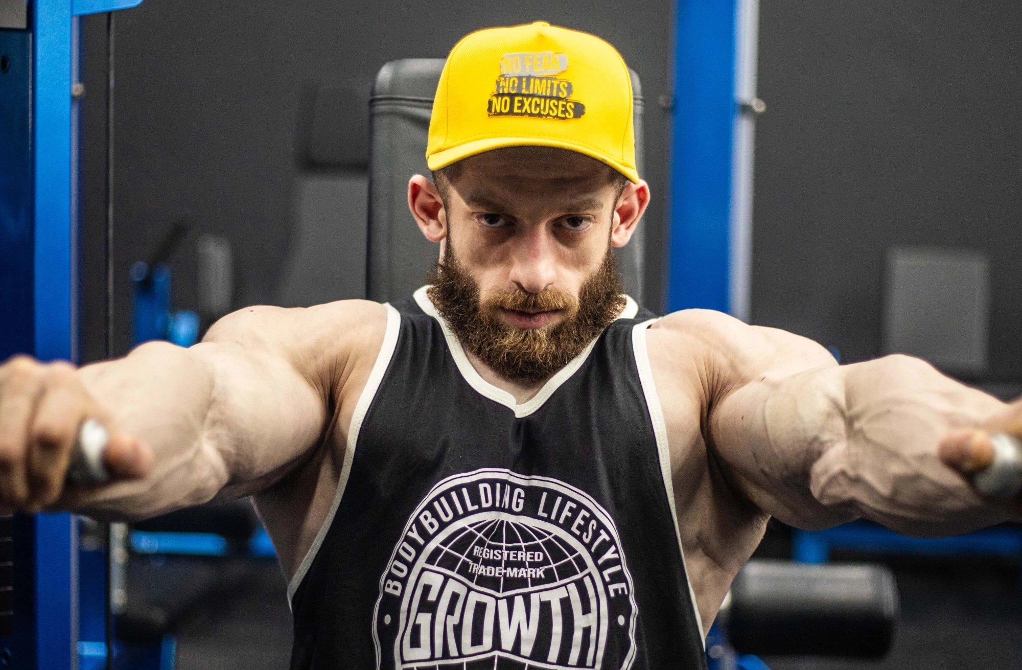 GROWTH SUPPLEMENTS - Josue Fabiano (Gorila Albino)