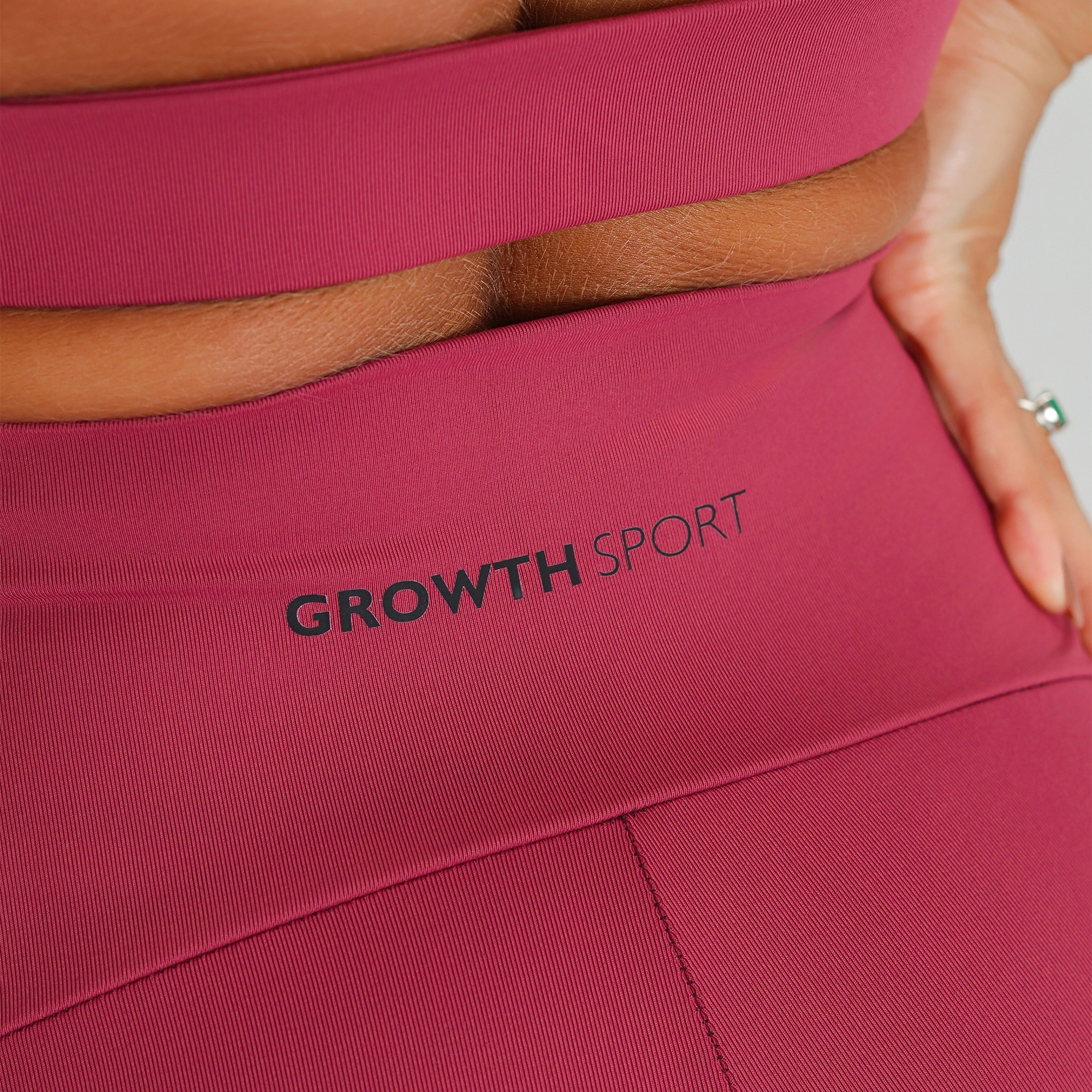 Short Growth Recorte Lateral Rose