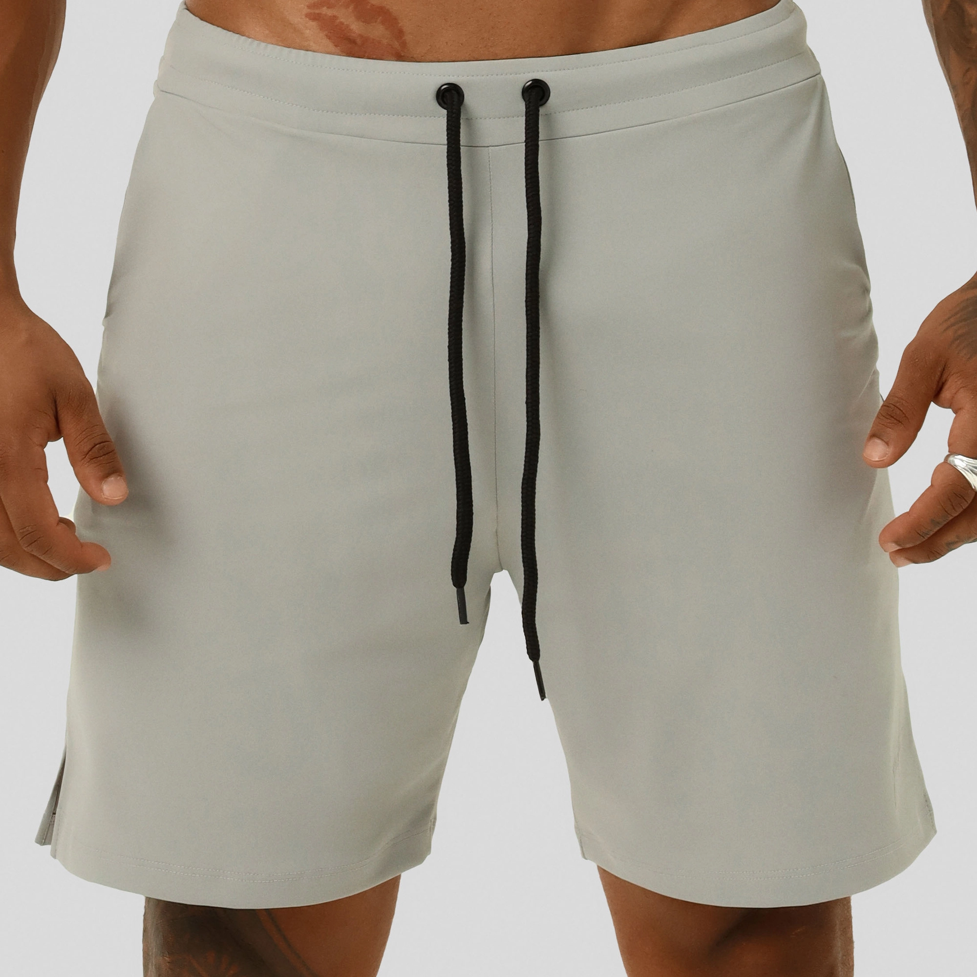 Bermuda New Growth Cinza