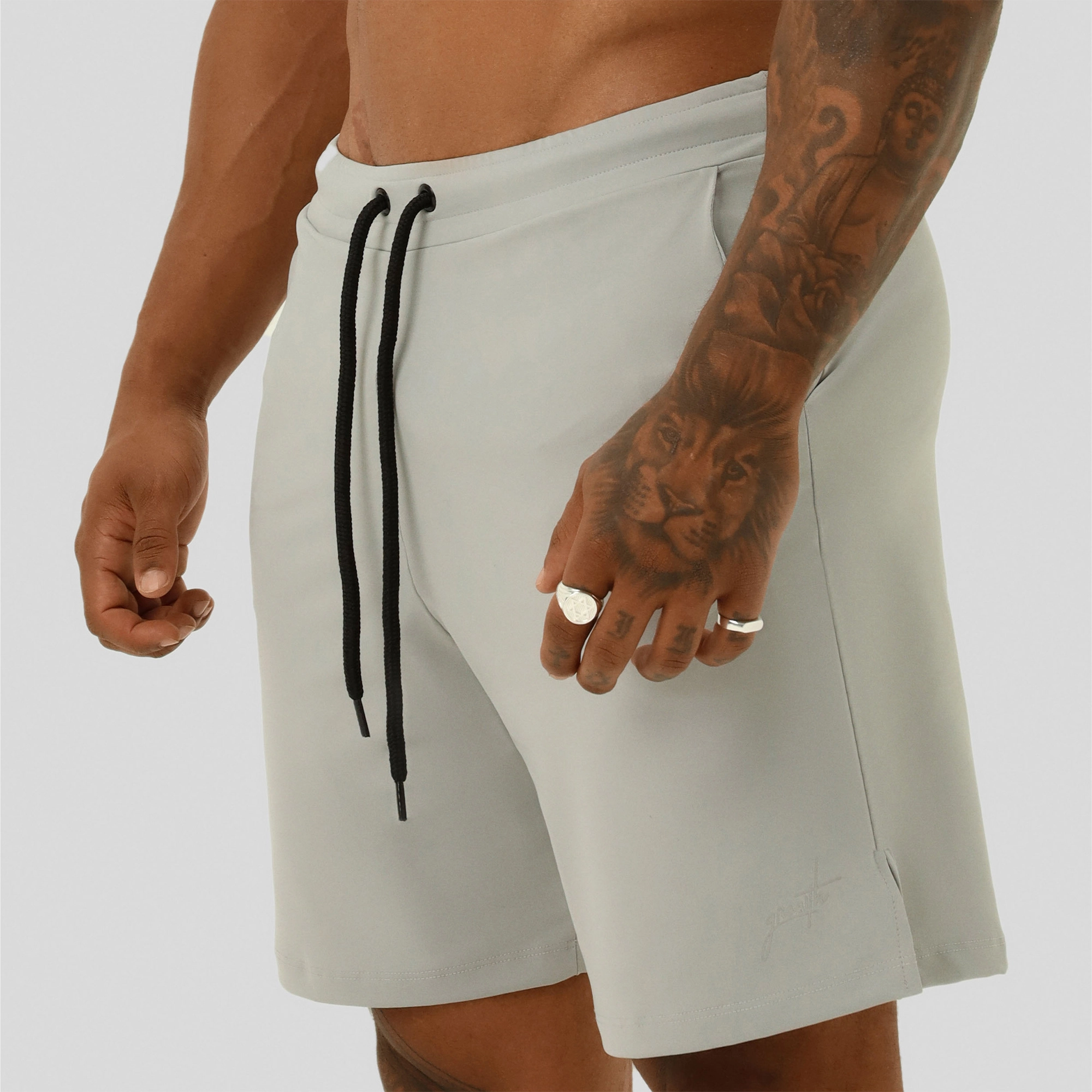 Bermuda New Growth Cinza